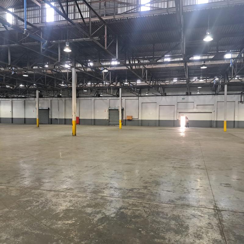 To Let Commercial Property for Rent in Sidwell Eastern Cape